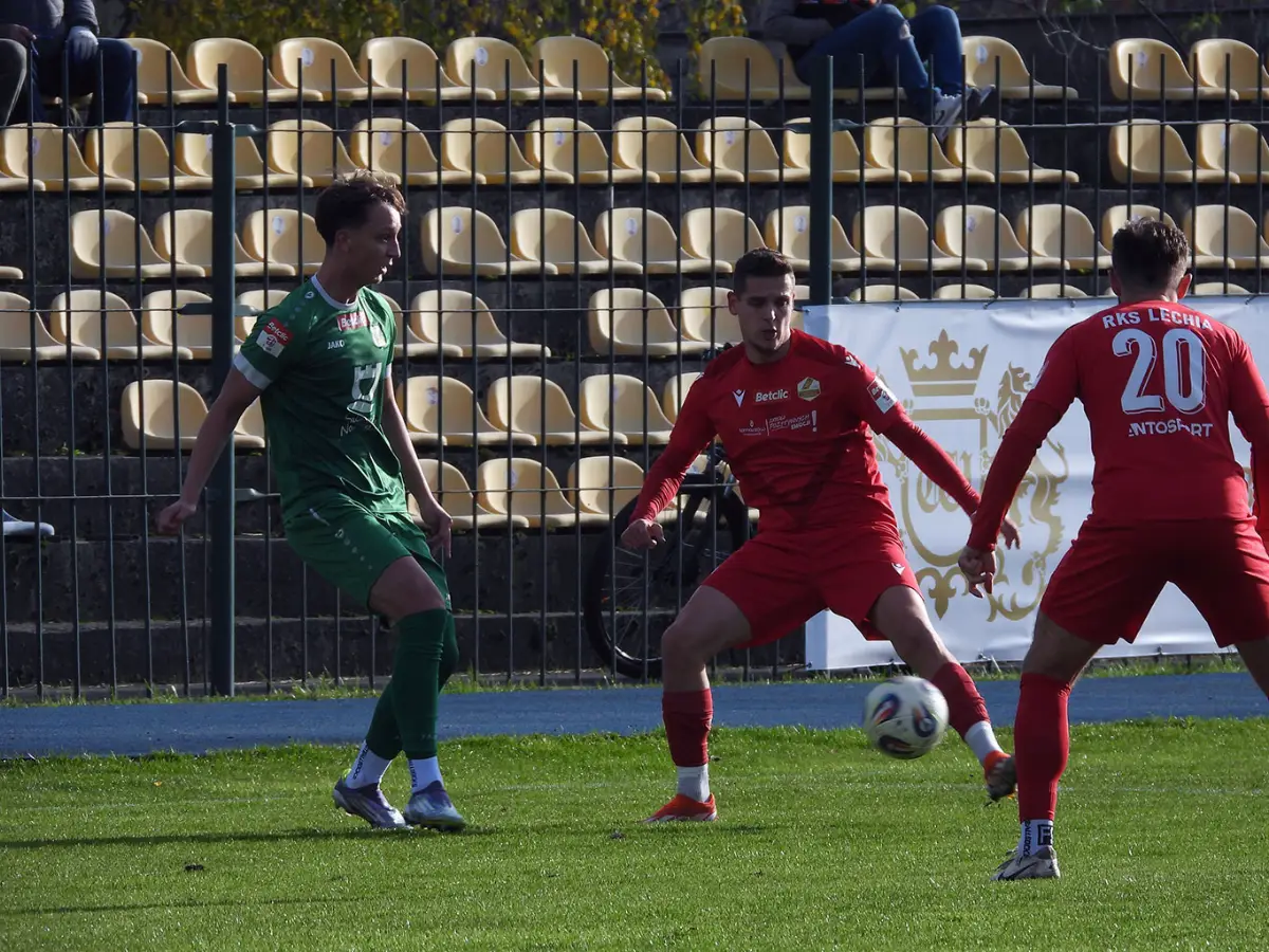 Lechia Tomaszów Mazowiecki przegrała z Świtem Nowy Dwór Mazowiecki