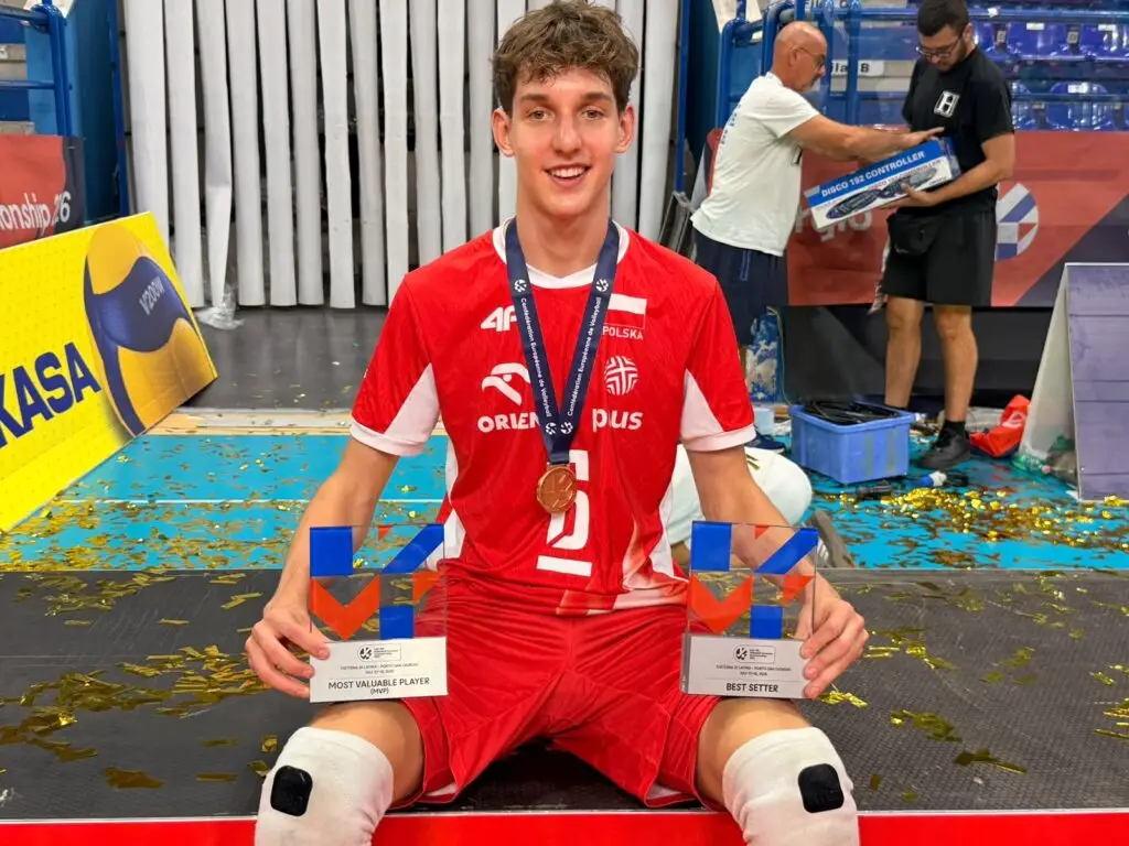 Jakub Przybyłkowicz, wychowanek Lechii Tomaszów Mazowiecki, mistrzem Europy U18 w piłce siatkowej